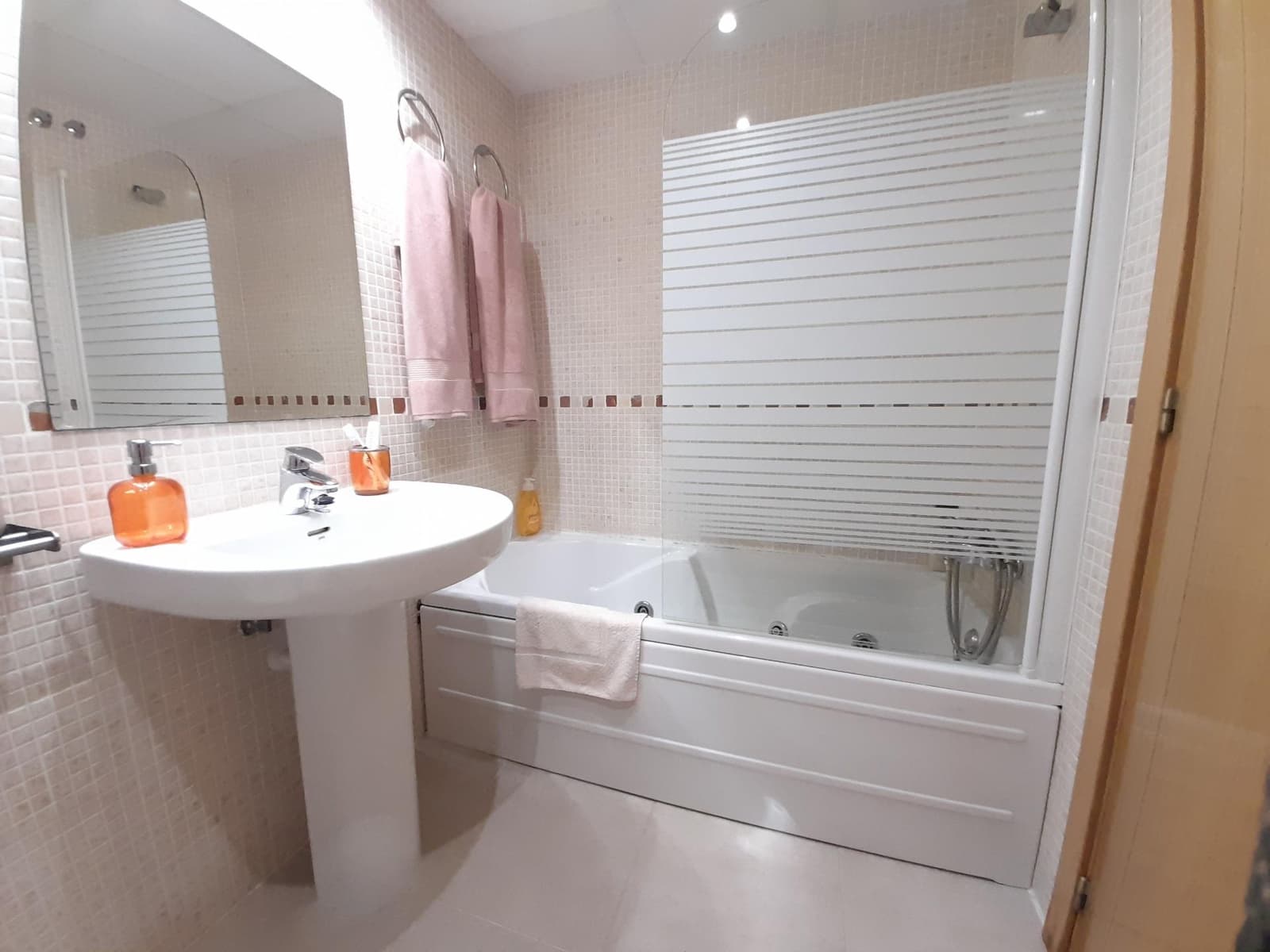 2 sypialnia Apartament do wynajęcia w Denia z basenem garażem - 750 € (Ref: 7634800)