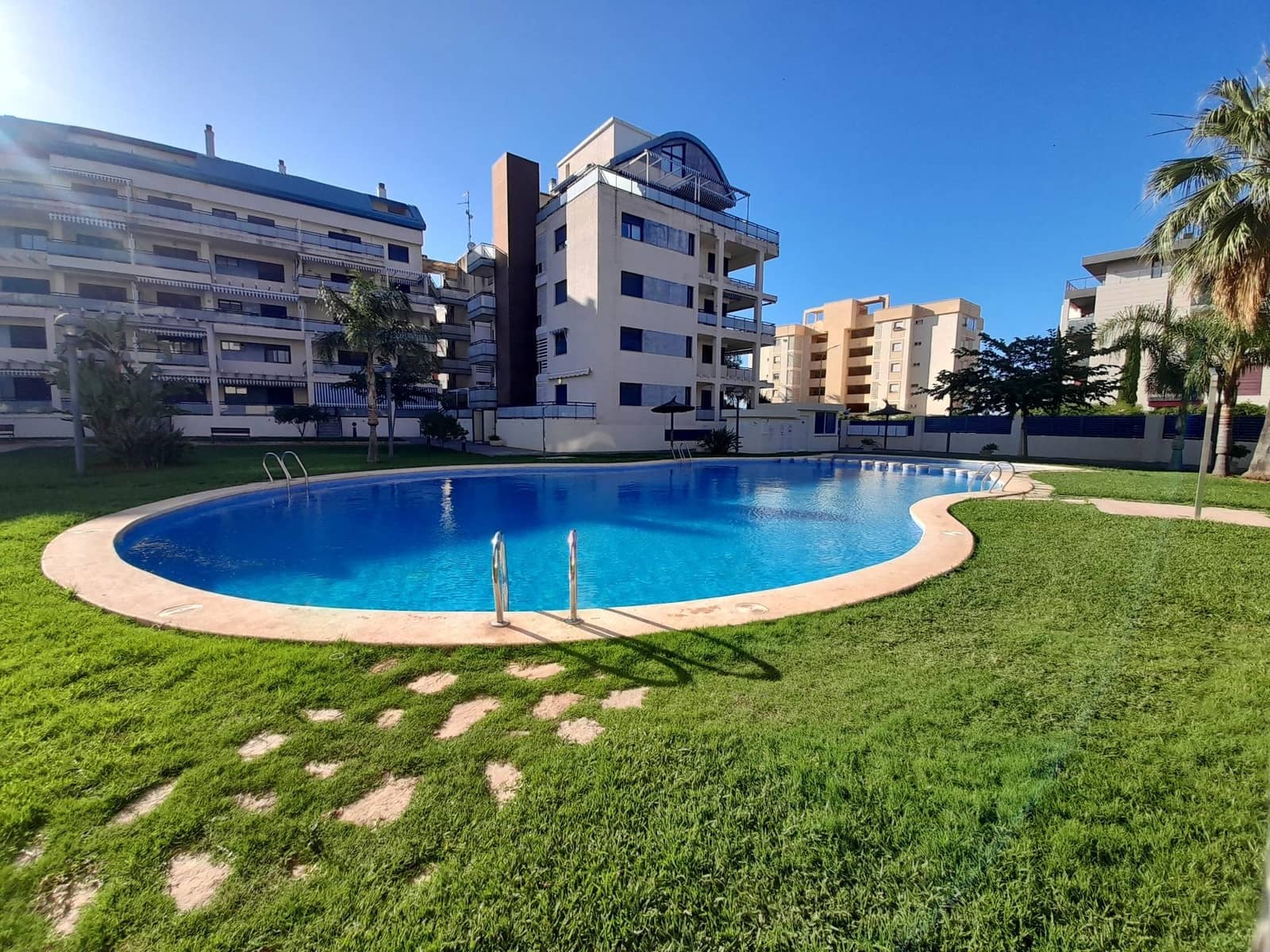 2 sypialnia Apartament do wynajęcia w Denia z basenem garażem - 750 € (Ref: 7634800)