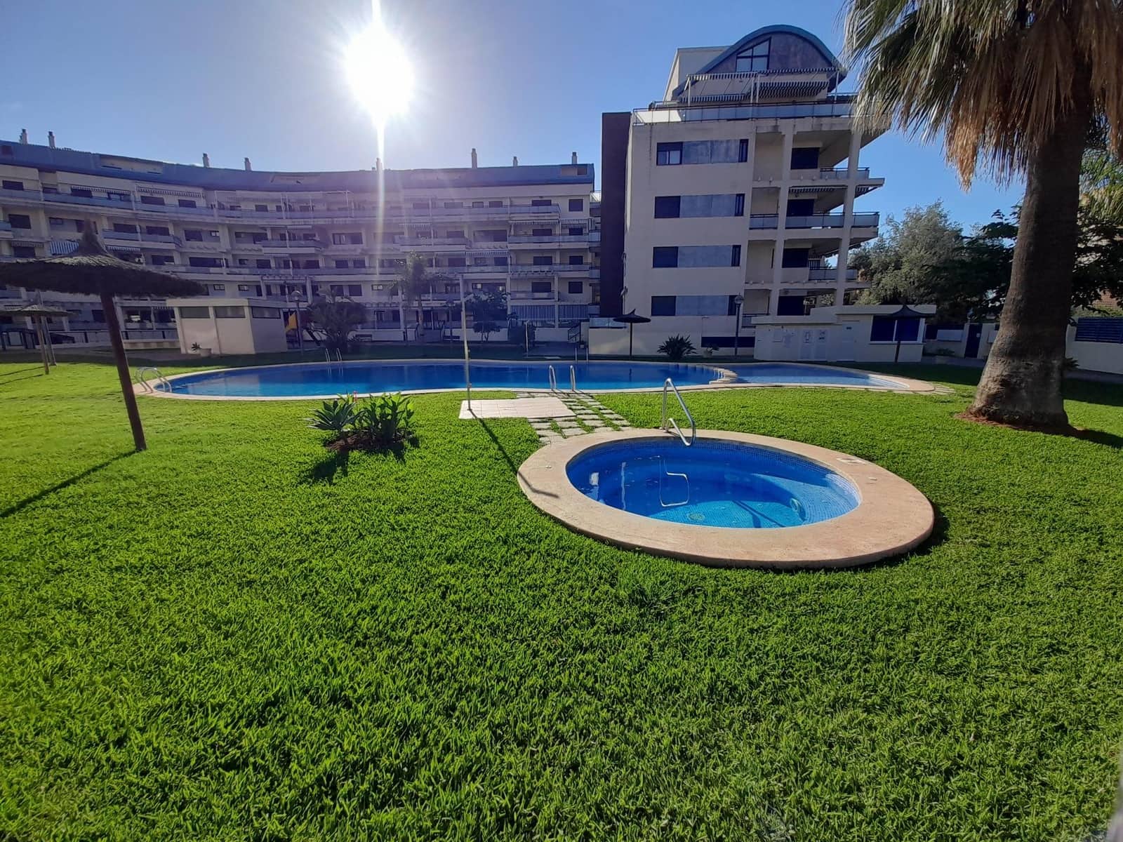 2 sypialnia Apartament do wynajęcia w Denia z basenem garażem - 750 € (Ref: 7634800)