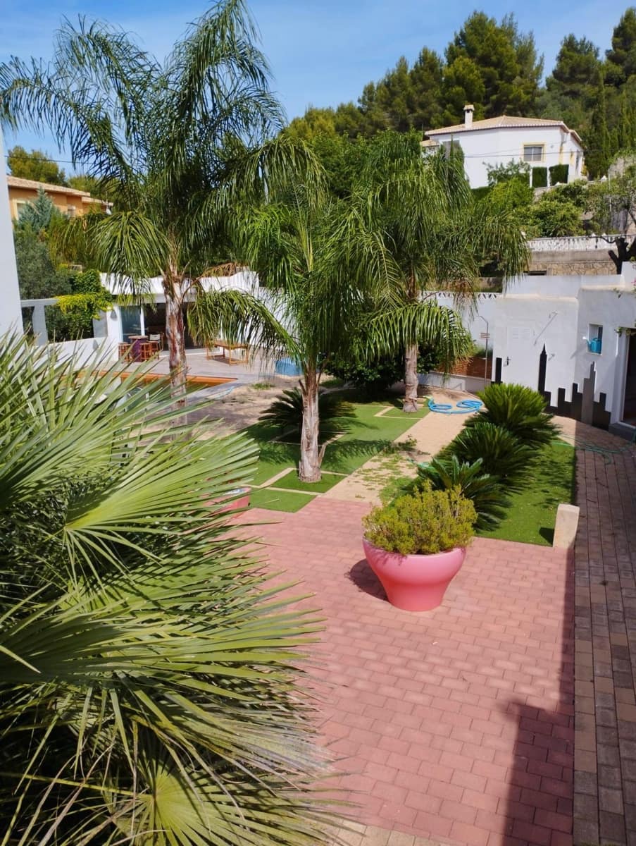 4 bedroom Villa for sale in Denia with pool garage - € 650,000 (Ref: 7640919)