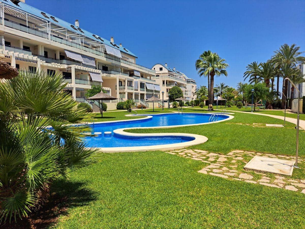 3 sovrum Takvåning till salu i Denia med pool - 485 000 € (Ref: 7666066)