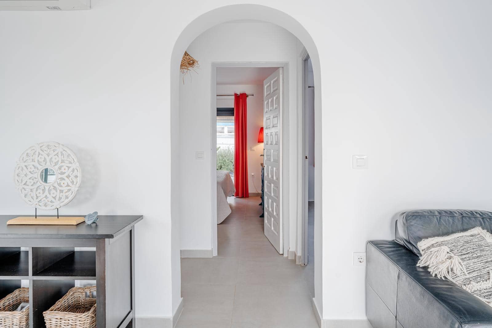 2 bedroom Semi-detached Villa for rent in Denia with pool - € 1,500 (Ref: 7866369)