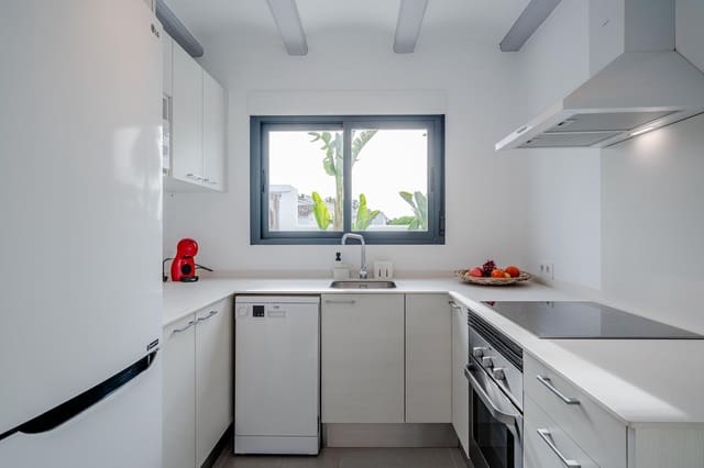 Pareado de 2 habitaciones en Les Bassetes - El Marjal, Dénia en alquiler con piscina - 1.500 € (Ref: 7866369)