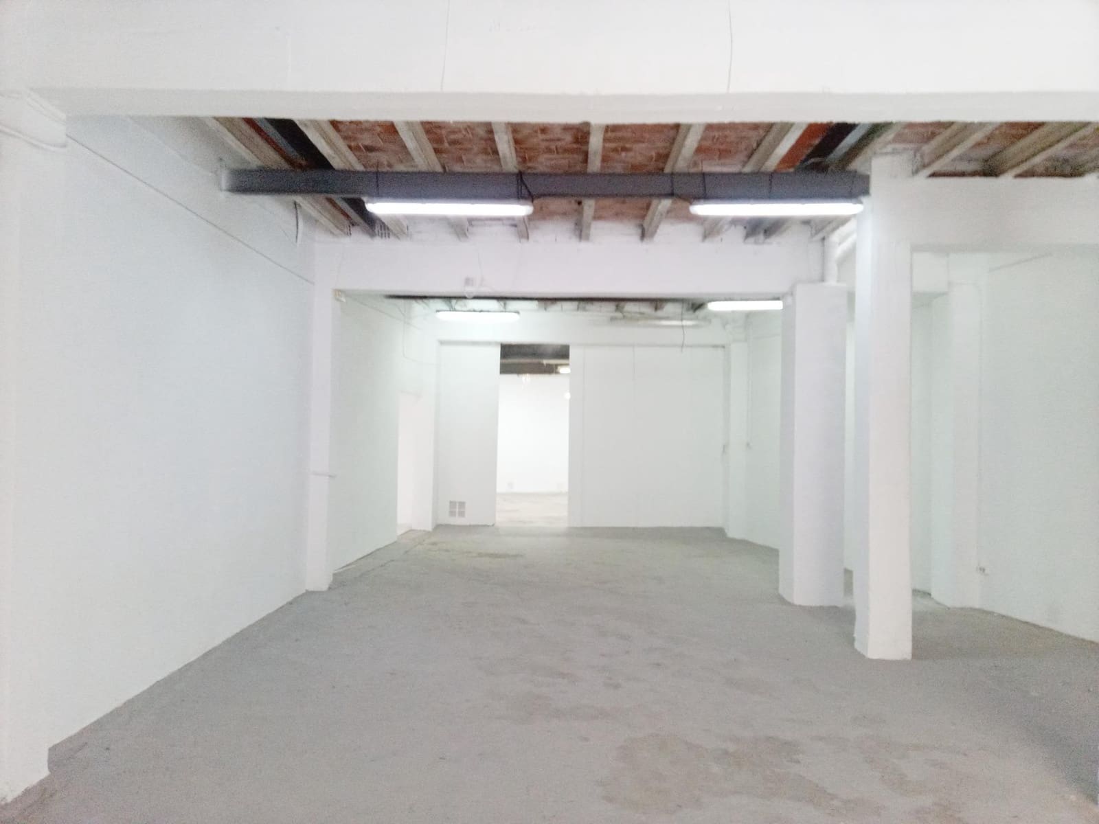 Commercial for sale in Denia - € 295,000 (Ref: 7987746)