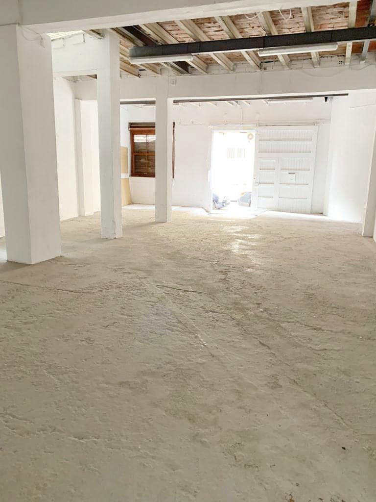 Commercial for sale in Denia - € 295,000 (Ref: 7987746)