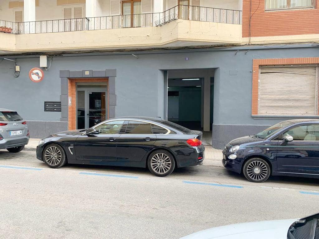 Commercieel te koop in Denia - € 260.000 (Ref: 7987746)