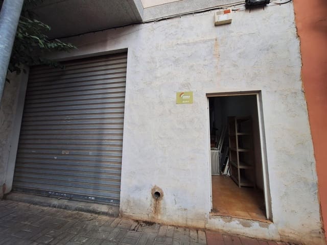 Kaupallinen myytävänä paikassa Centro Urbano, Dénia - 128 000 € (Ref: 8047293)