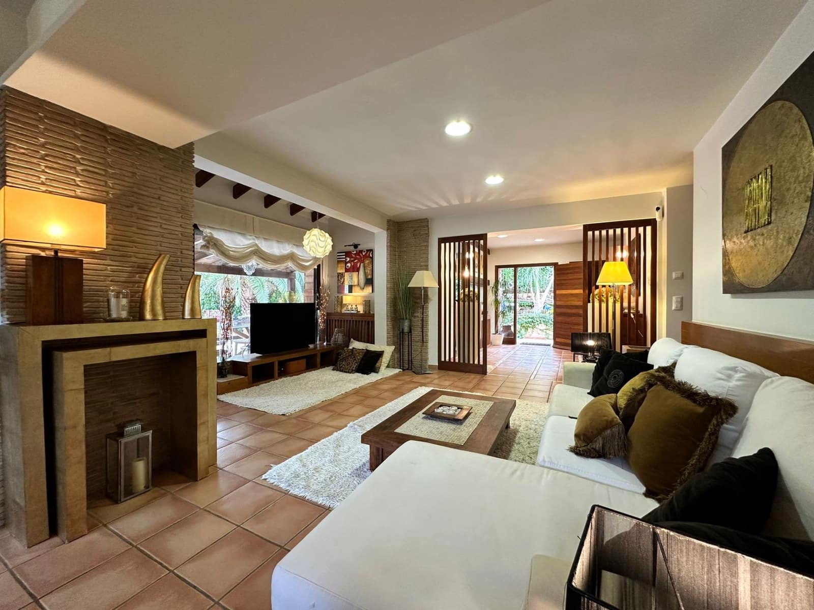 3 sypialnia Willa na sprzedaż w Denia z basenem garażem - 735 000 € (Ref: 8098302)