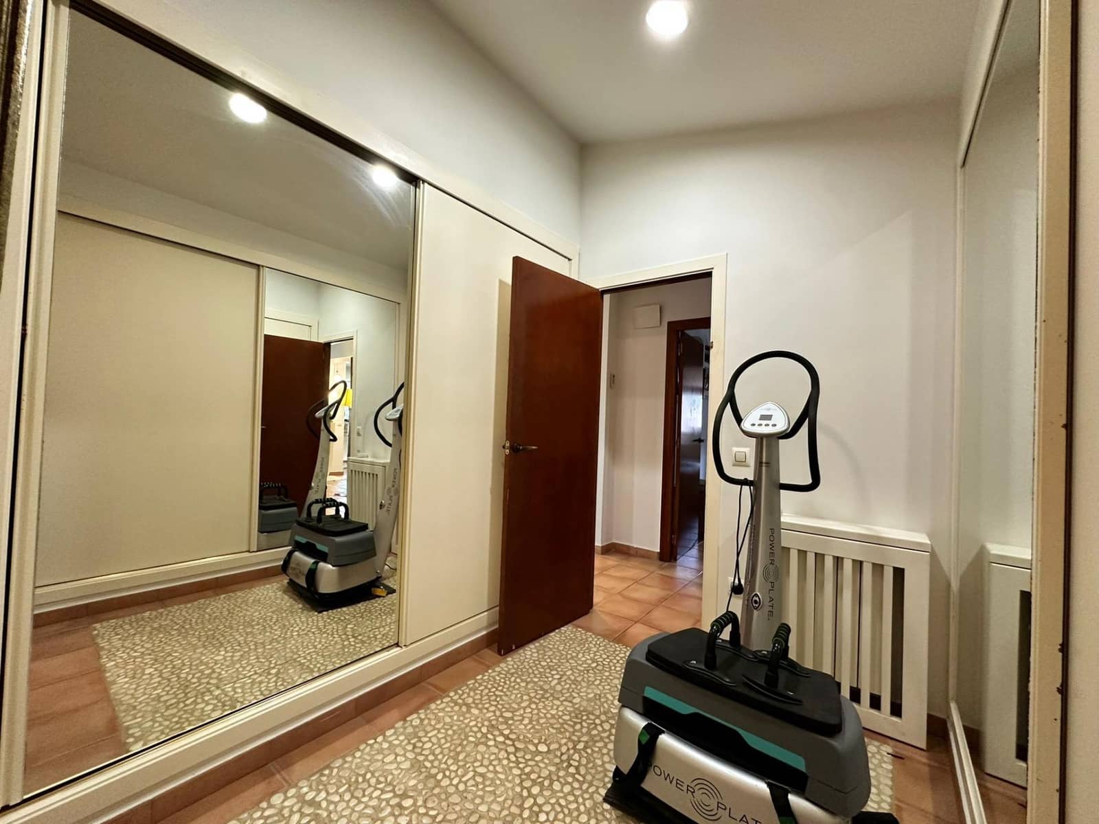 3 sypialnia Willa na sprzedaż w Denia z basenem garażem - 735 000 € (Ref: 8098302)