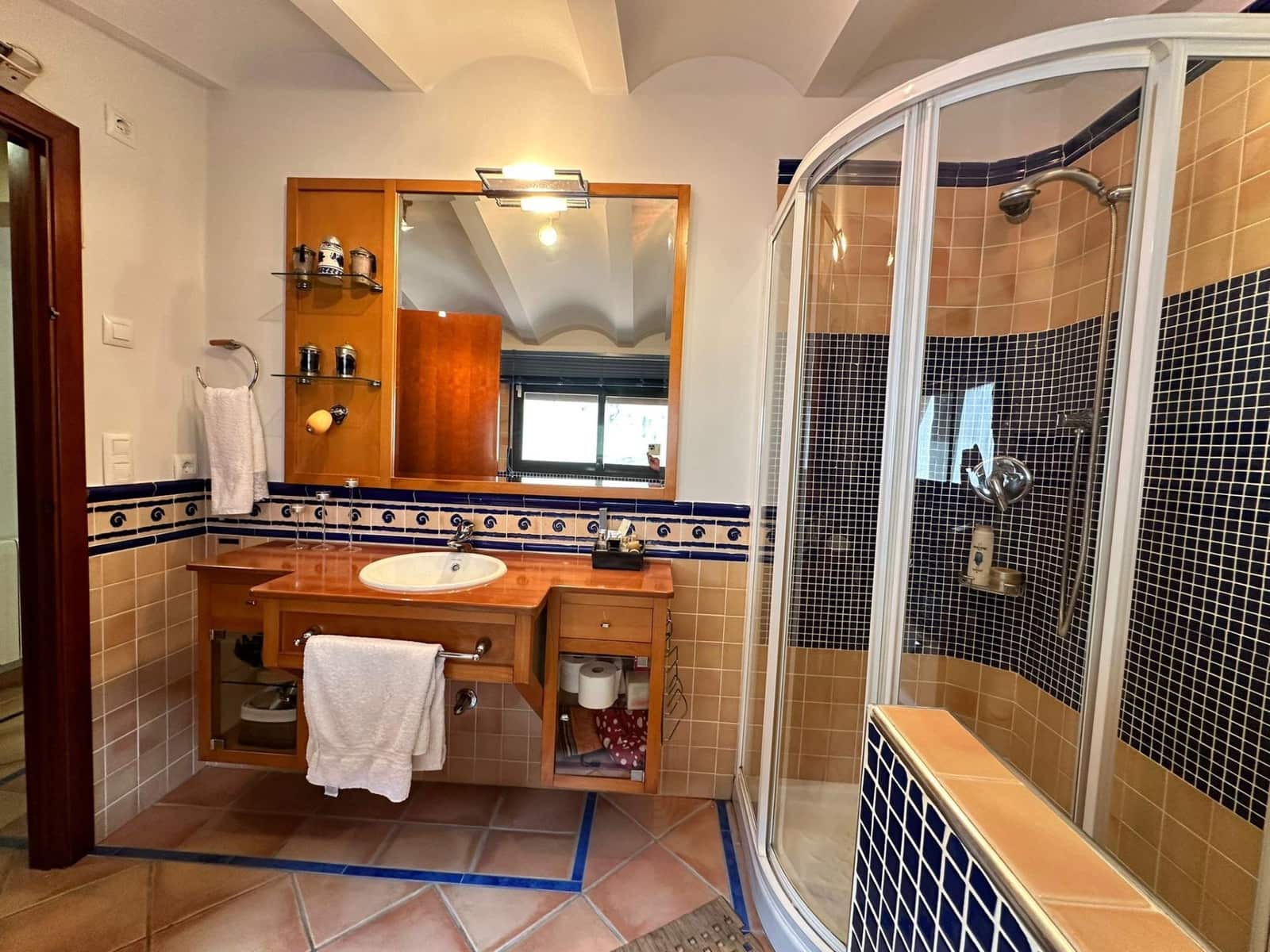 3 sypialnia Willa na sprzedaż w Denia z basenem garażem - 735 000 € (Ref: 8098302)