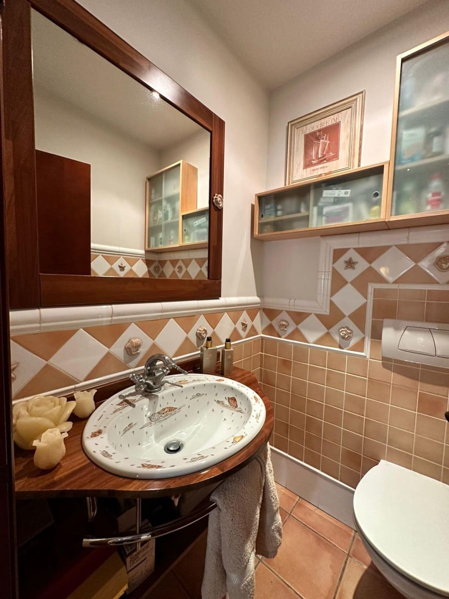 3 sypialnia Willa na sprzedaż w Denia z basenem garażem - 735 000 € (Ref: 8098302)