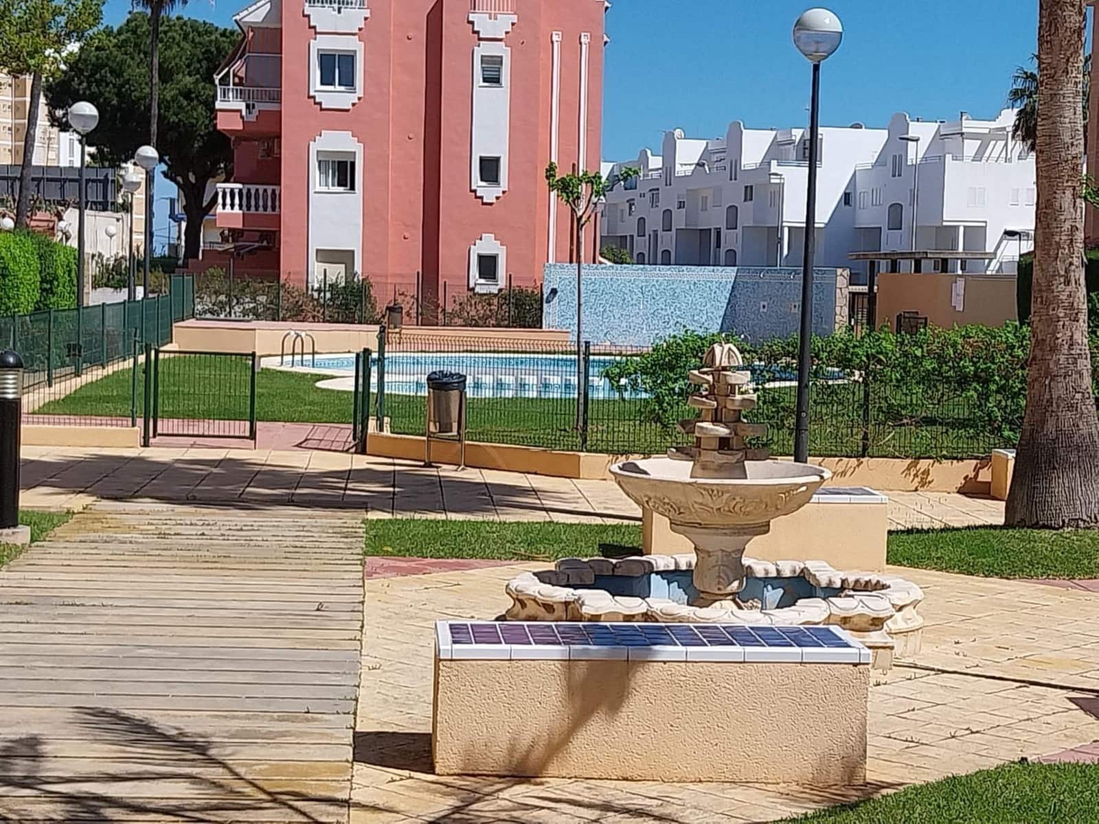 2 sovrum Lägenhet att hyra i Denia med pool - 750 € (Ref: 8211653)