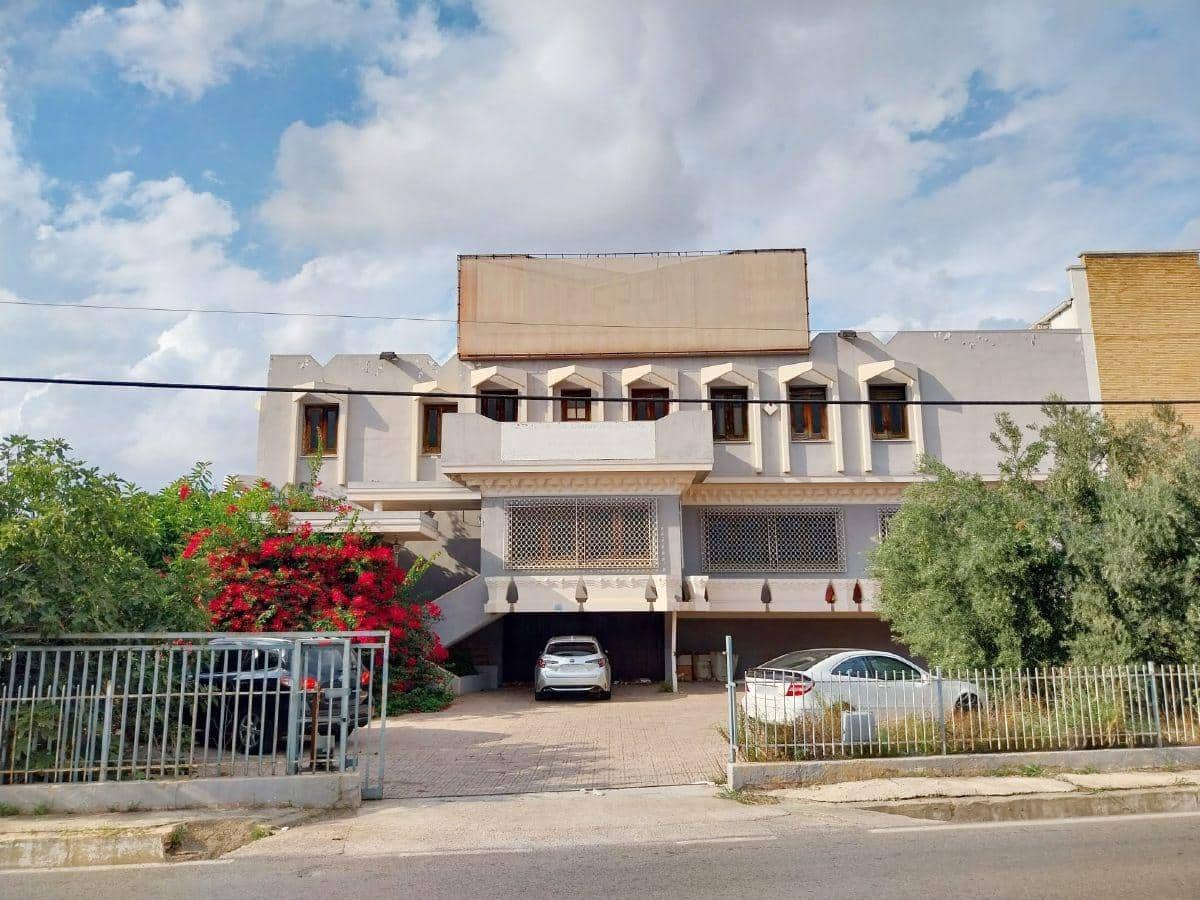 9 soveværelse Erhverv til salg i Aldaia med garage - € 1.250.000 (Ref: 8310328)