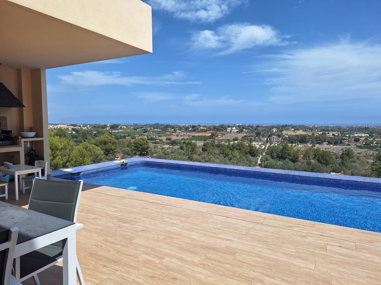 3 quarto Moradia para venda em Denia com piscina garagem - 890 000 € (Ref: 8428799)