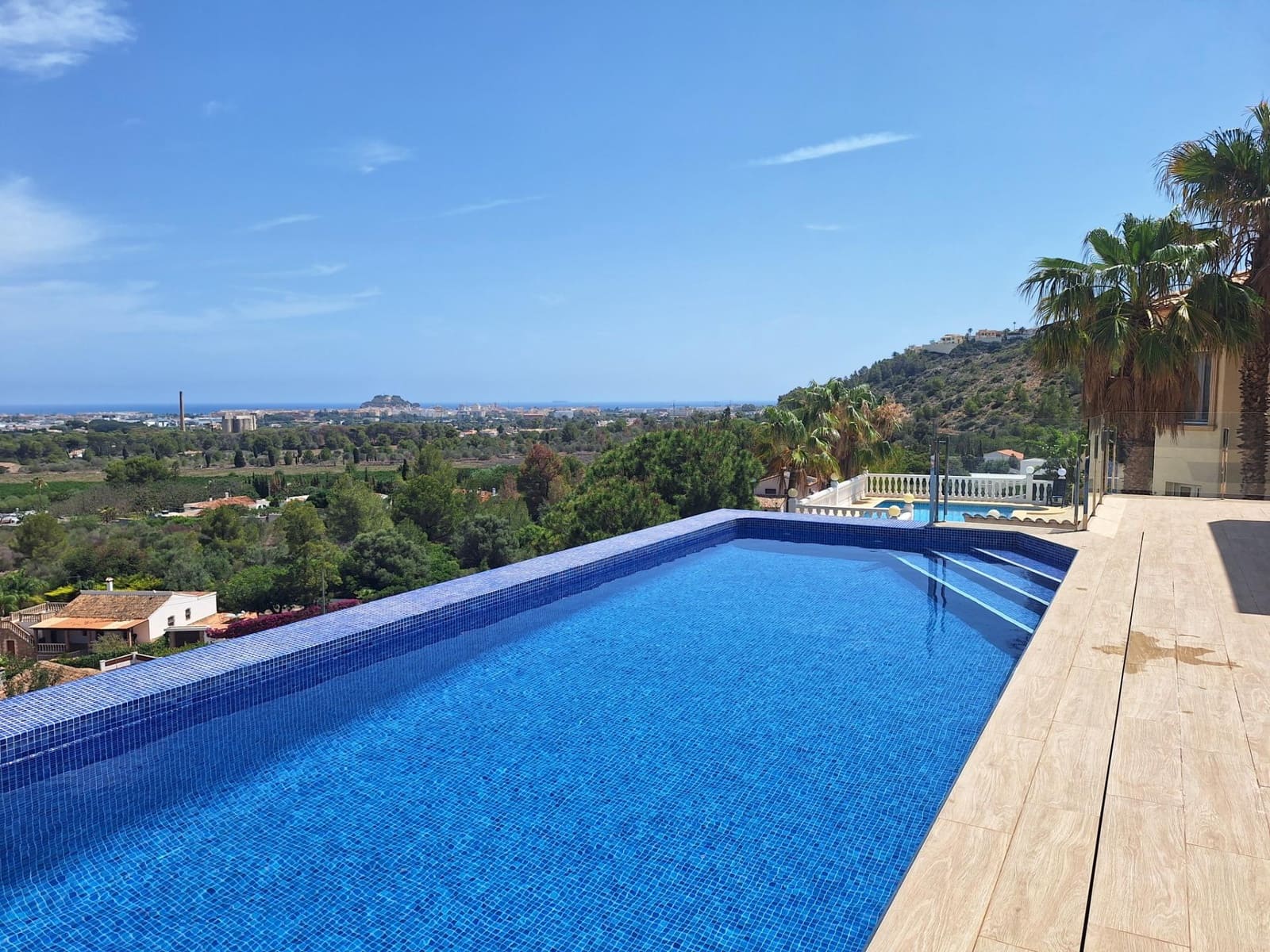 3 quarto Moradia para venda em Denia com piscina garagem - 890 000 € (Ref: 8428799)