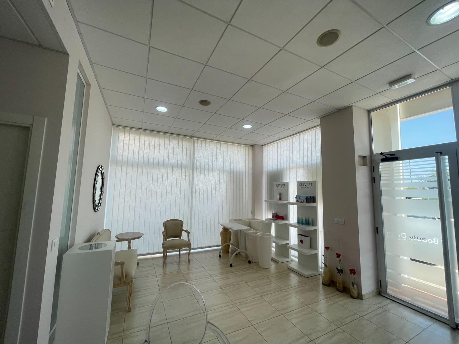 Kaupallinen vuokrattavana paikassa Denia - 1 800 € (Ref: 8438685)