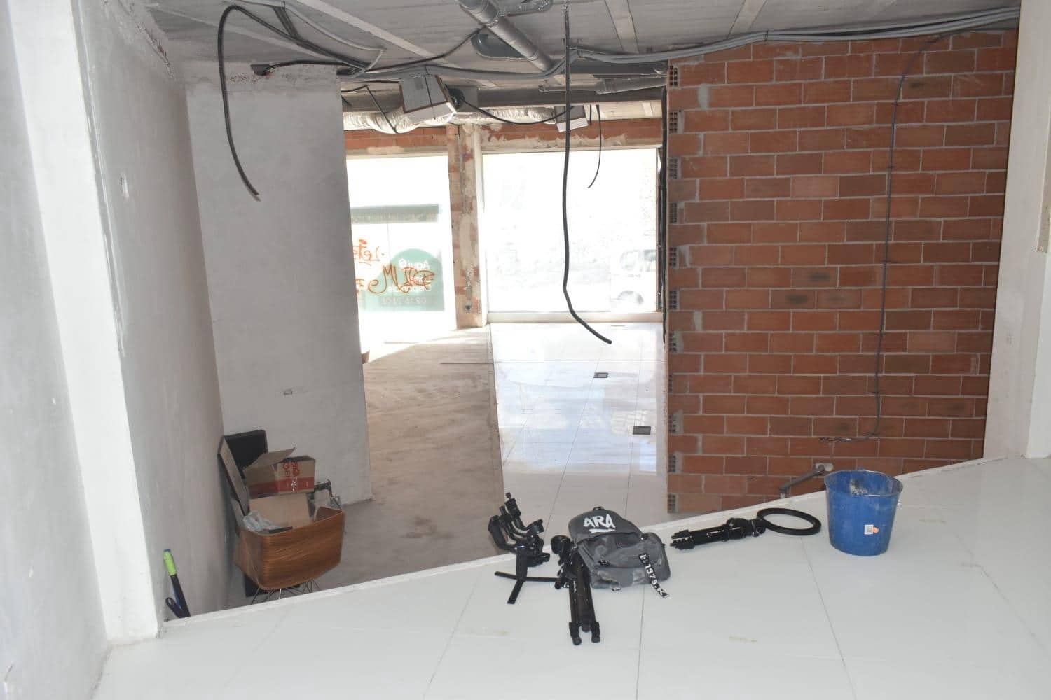 Commercial for sale in Pego - € 90,000 (Ref: 8442441)