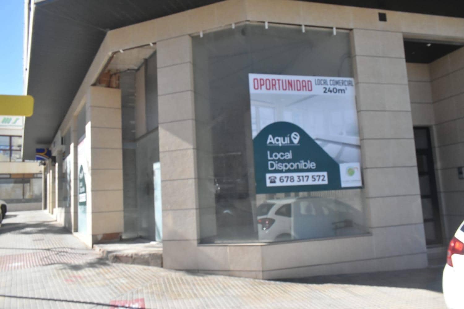 Commercial for sale in Pego - € 90,000 (Ref: 8442441)