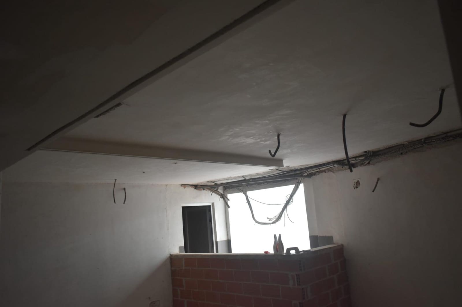 Commercial for sale in Pego - € 90,000 (Ref: 8442441)