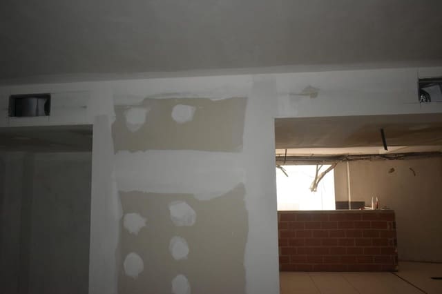 Commercieel te koop in Pego - € 90.000 (Ref: 8442441)