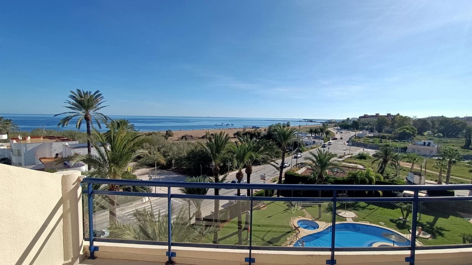 3 soveværelse Penthouse til salg i Denia med swimmingpool - € 470.000 (Ref: 8564775)