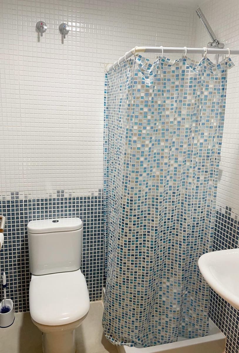 2 slaapkamer Appartement te huur in Oliva met zwembad - € 750 (Ref: 8597670)