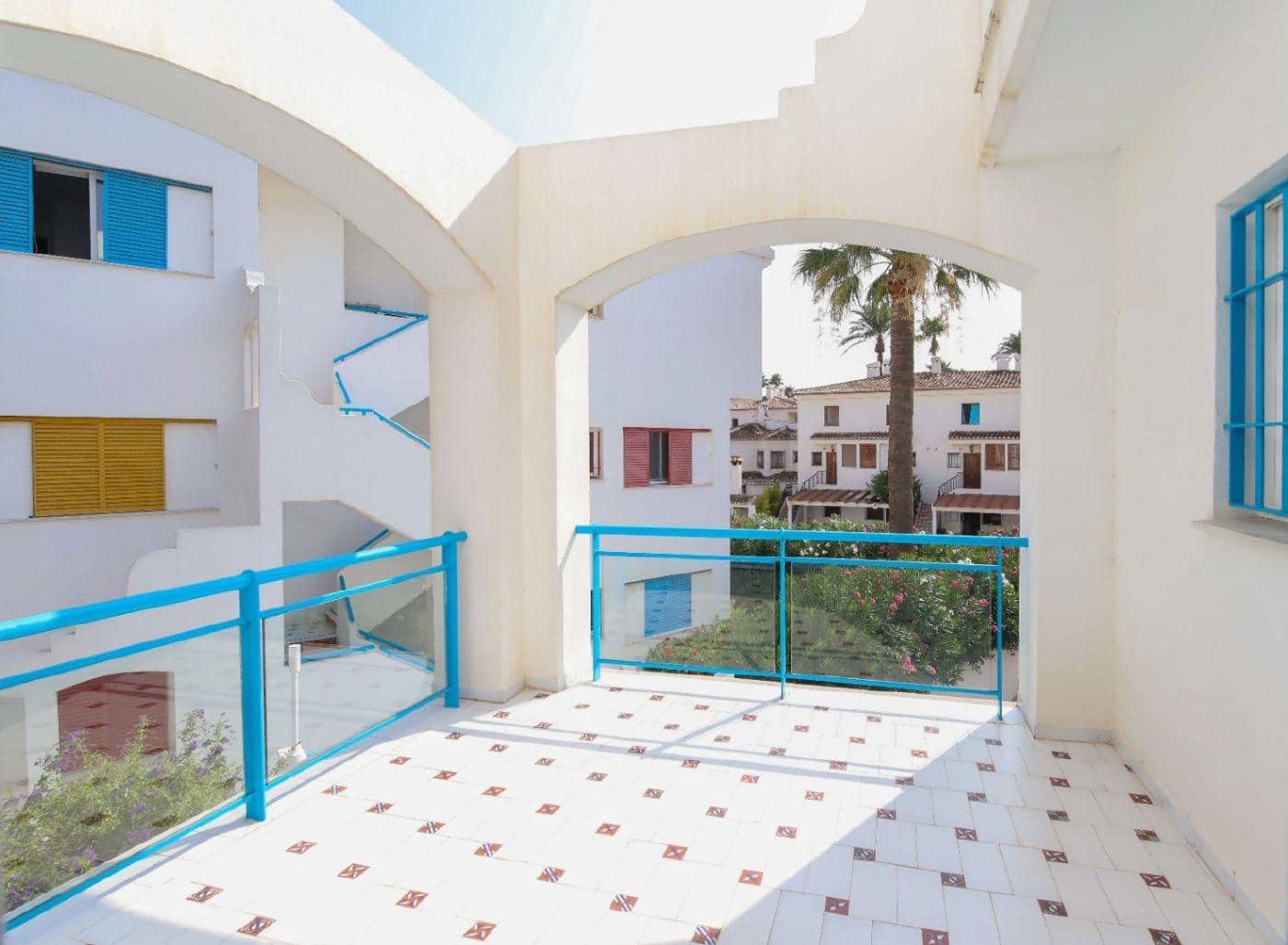 3 soveværelse Penthouse til salg i Denia med swimmingpool - € 589.000 (Ref: 8599869)
