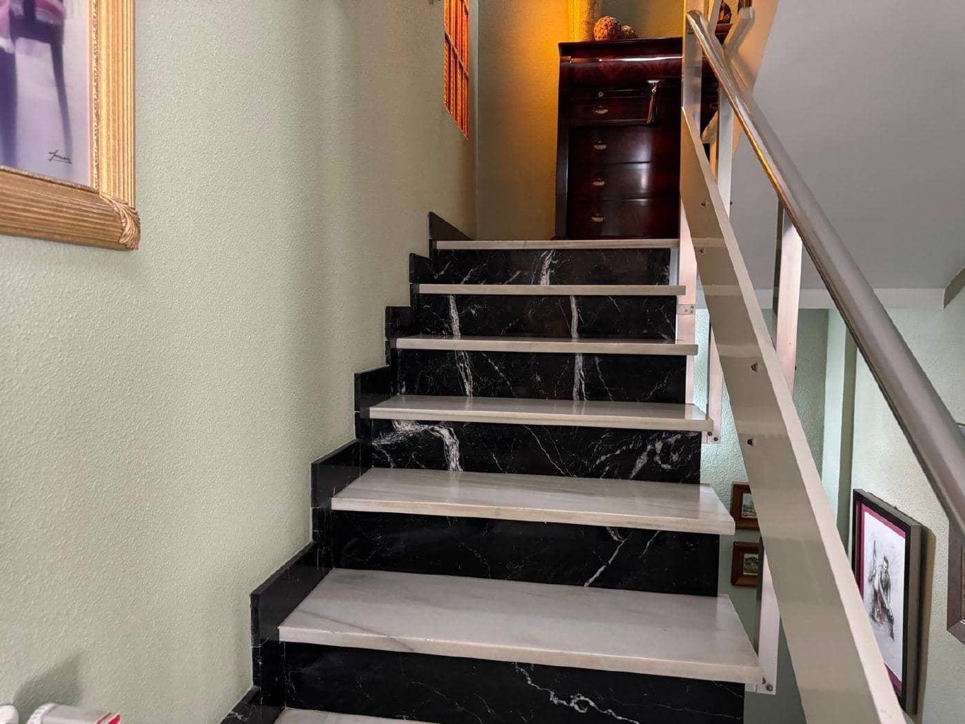 Chalet de 7 habitaciones en Dénia en venta con piscina garaje - 1.395.000 € (Ref: 8627021)