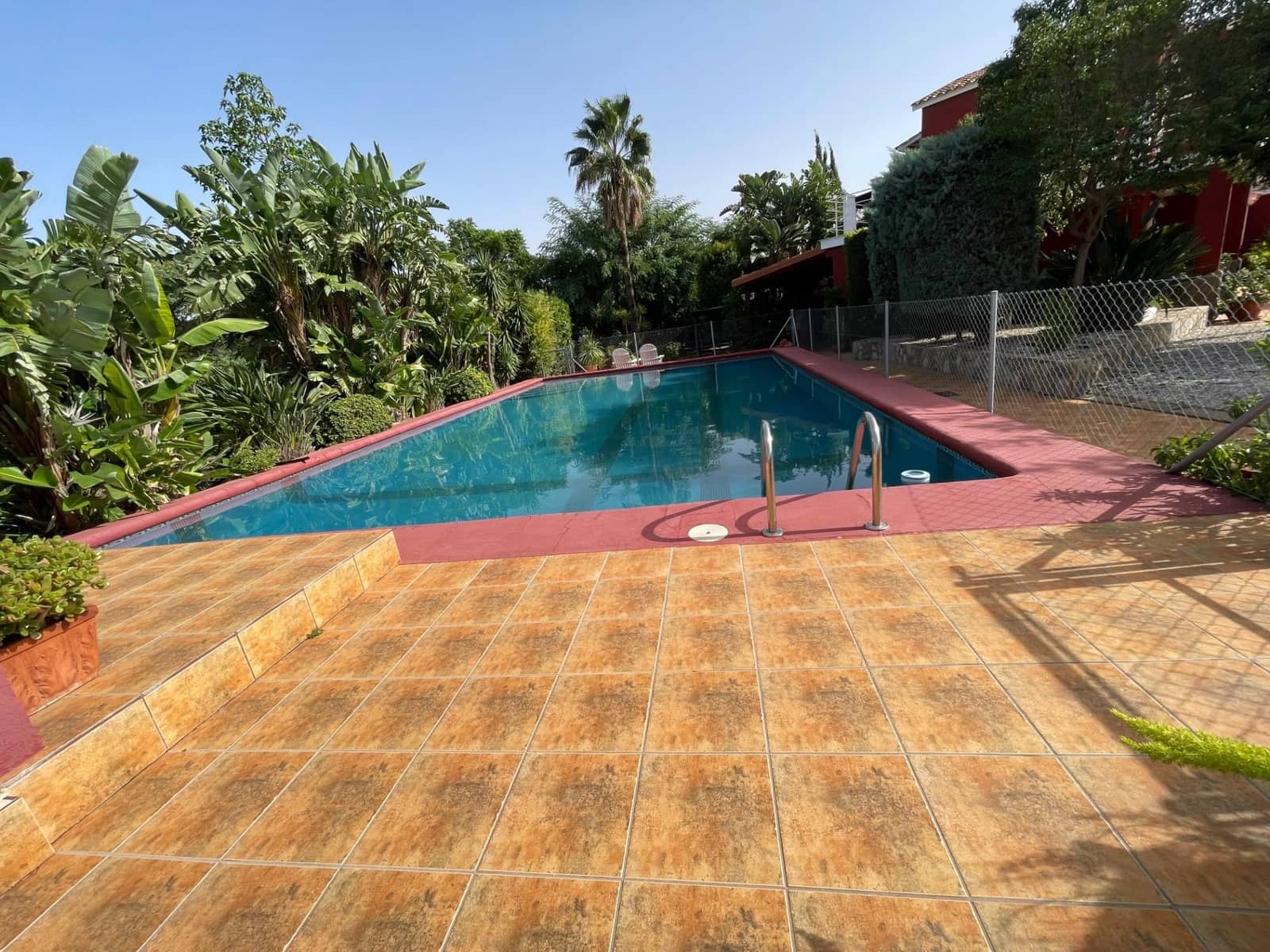 Chalet de 7 habitaciones en Dénia en venta con piscina garaje - 1.395.000 € (Ref: 8627021)