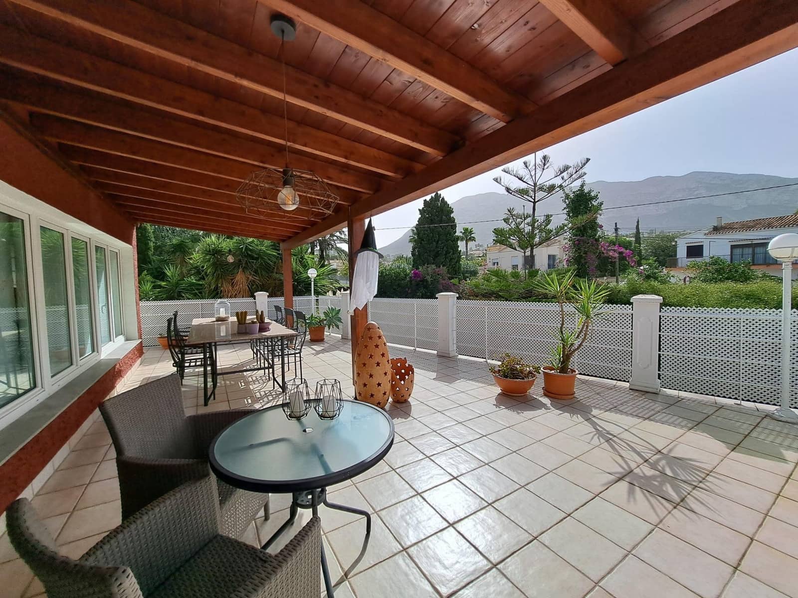 7 Zimmer Villa zu verkaufen in Denia mit Pool Garage - 1.395.000 € (Ref: 8627021)