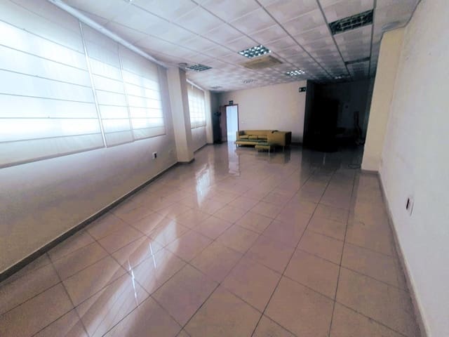 Business for sale in Getafe - € 2,500,000 (Ref: 8666245)
