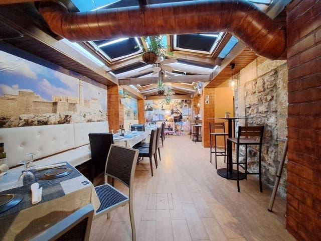 Virksomhed til leje i Centro Urbano, Dénia - € 1.600 (Ref: 8671968)
