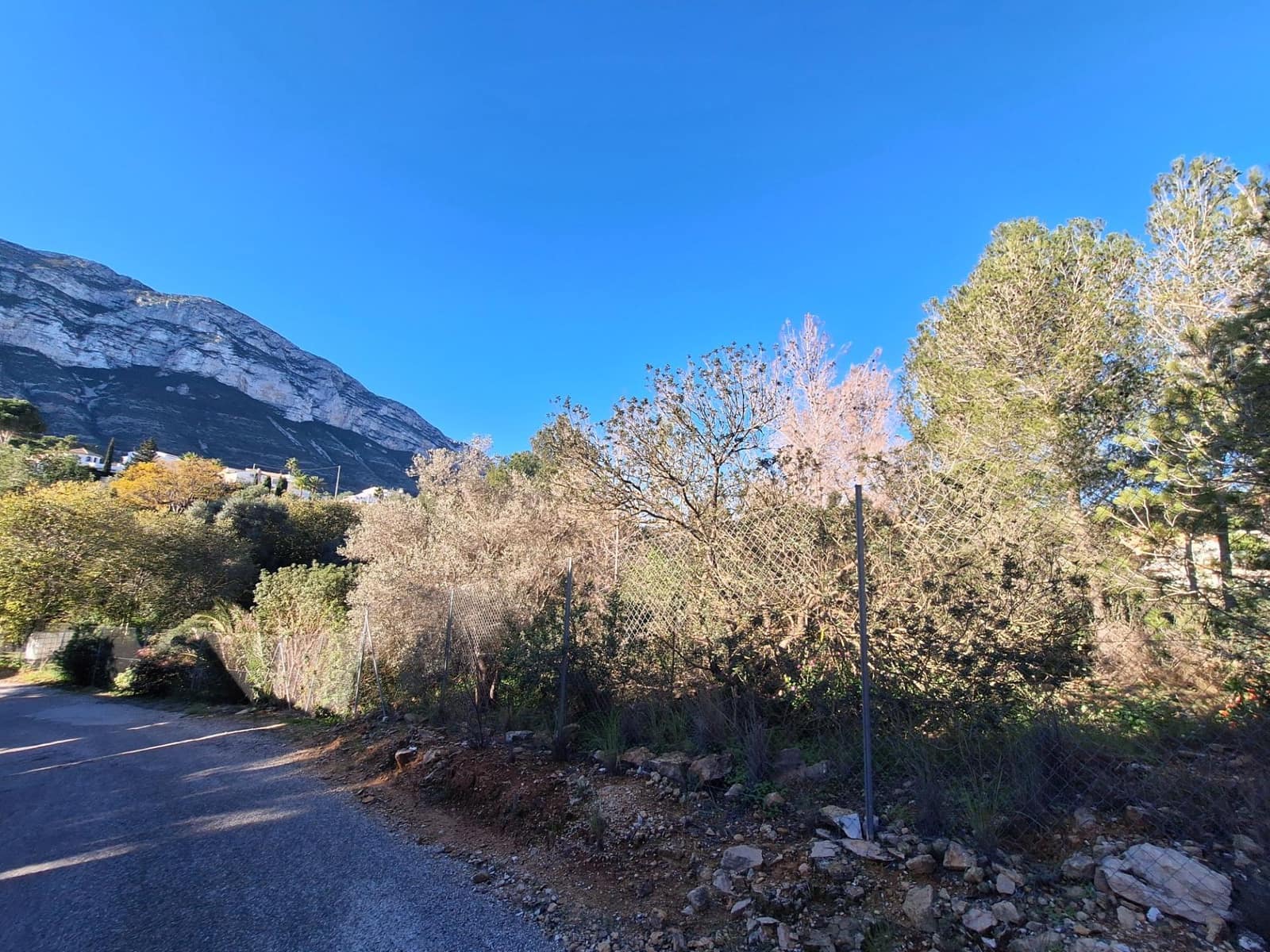 Building Plot for sale in Denia - € 100,000 (Ref: 8727948)