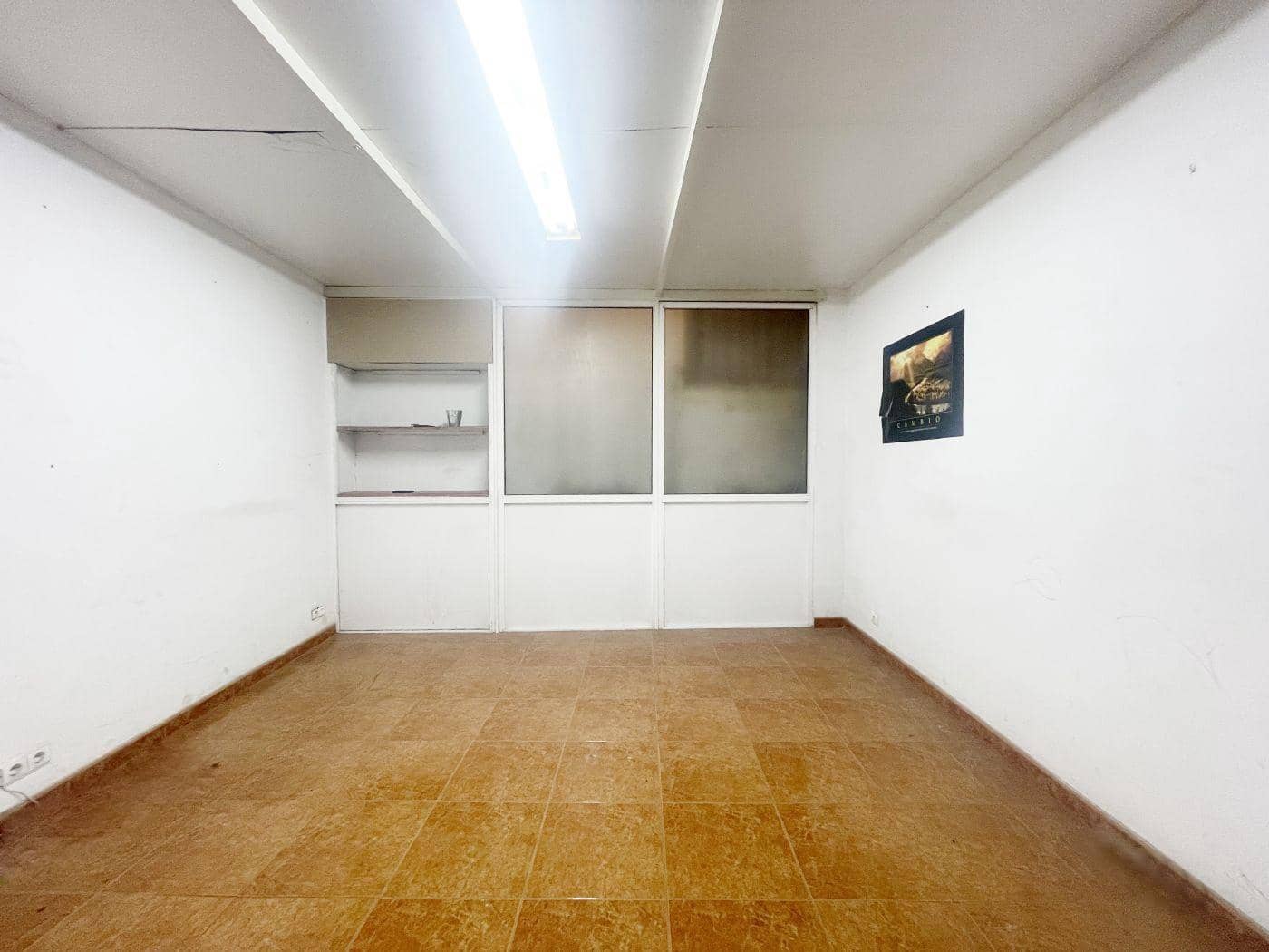 Commercieel te huur in Denia - € 1.100 (Ref: 8735536)