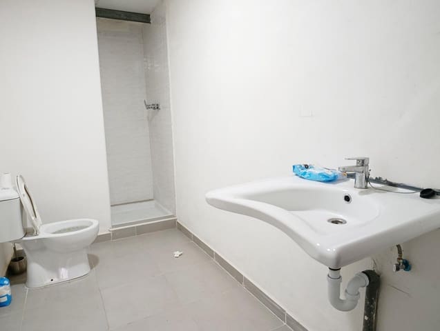 Commercieel te huur in Centro Urbano, Dénia - € 1.100 (Ref: 8735536)