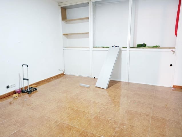 Commercieel te huur in Centro Urbano, Dénia - € 1.100 (Ref: 8735536)