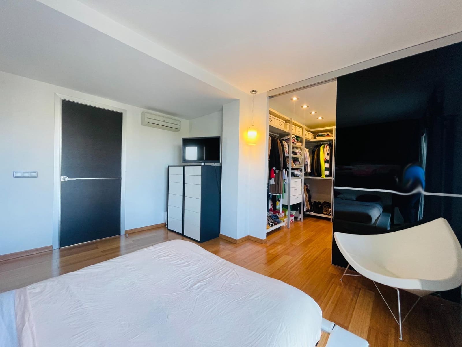 4 bedroom Villa for sale in Denia with pool garage - € 1,450,000 (Ref: 8874537)