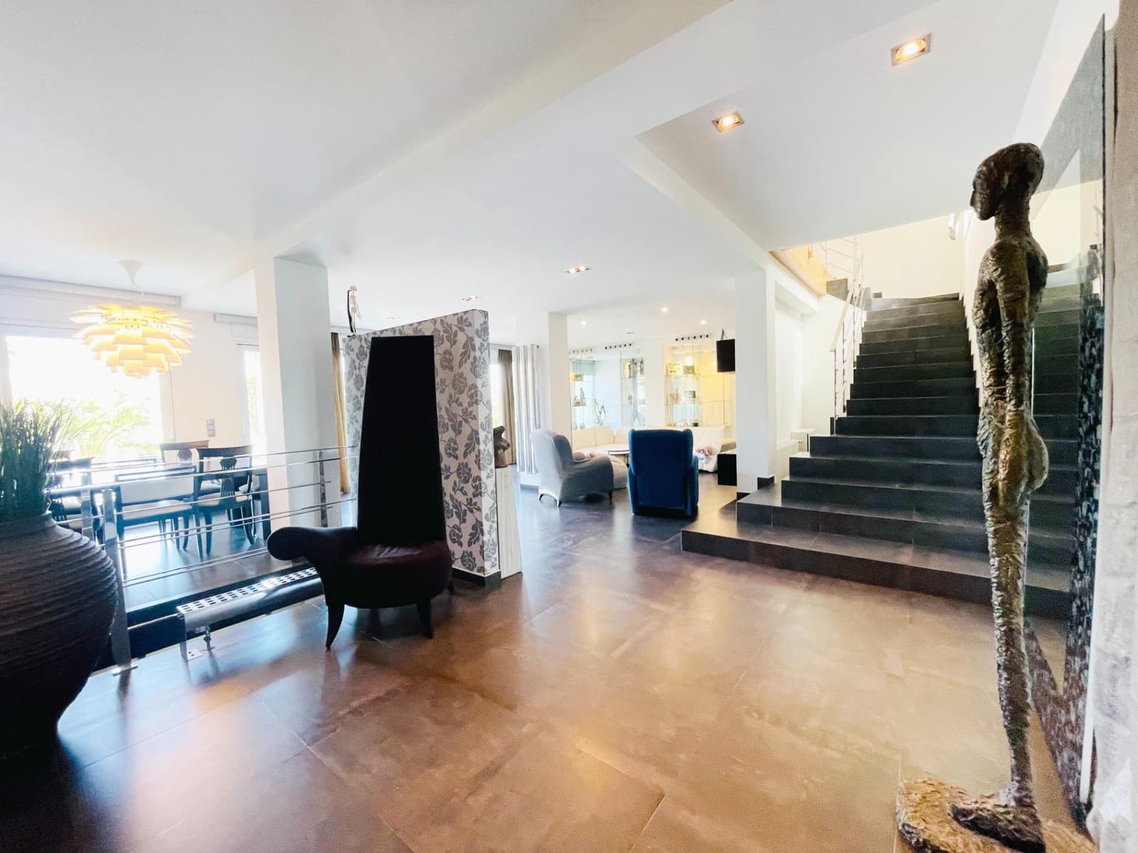 4 bedroom Villa for sale in Denia with pool garage - € 1,450,000 (Ref: 8874537)