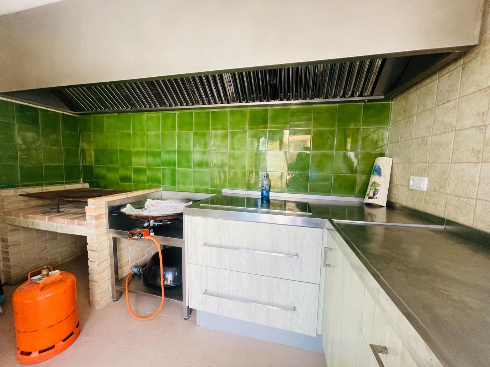 4 quarto Moradia para venda em Denia com piscina garagem - 1 450 000 € (Ref: 8874537)