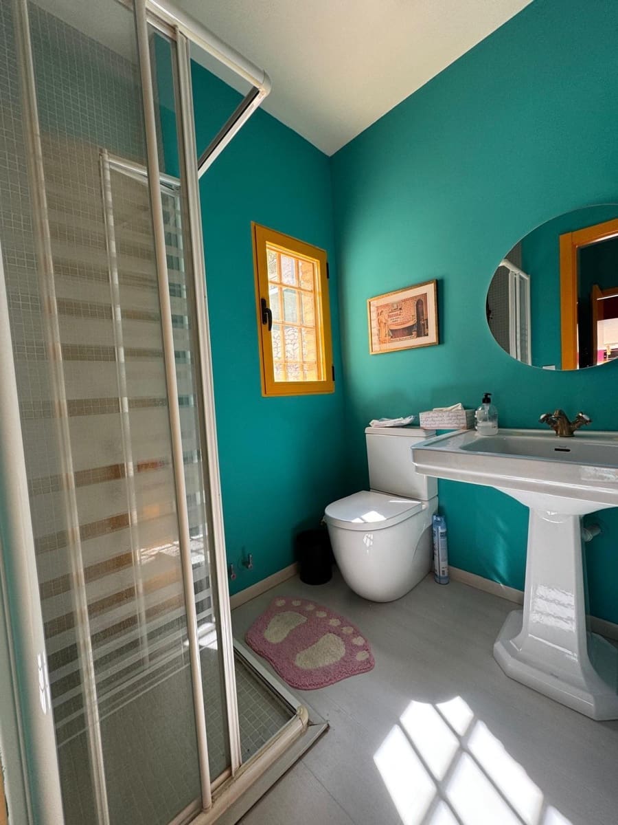 5 slaapkamer Villa te koop in Benidorm met garage - € 2.495.000 (Ref: 8894858)