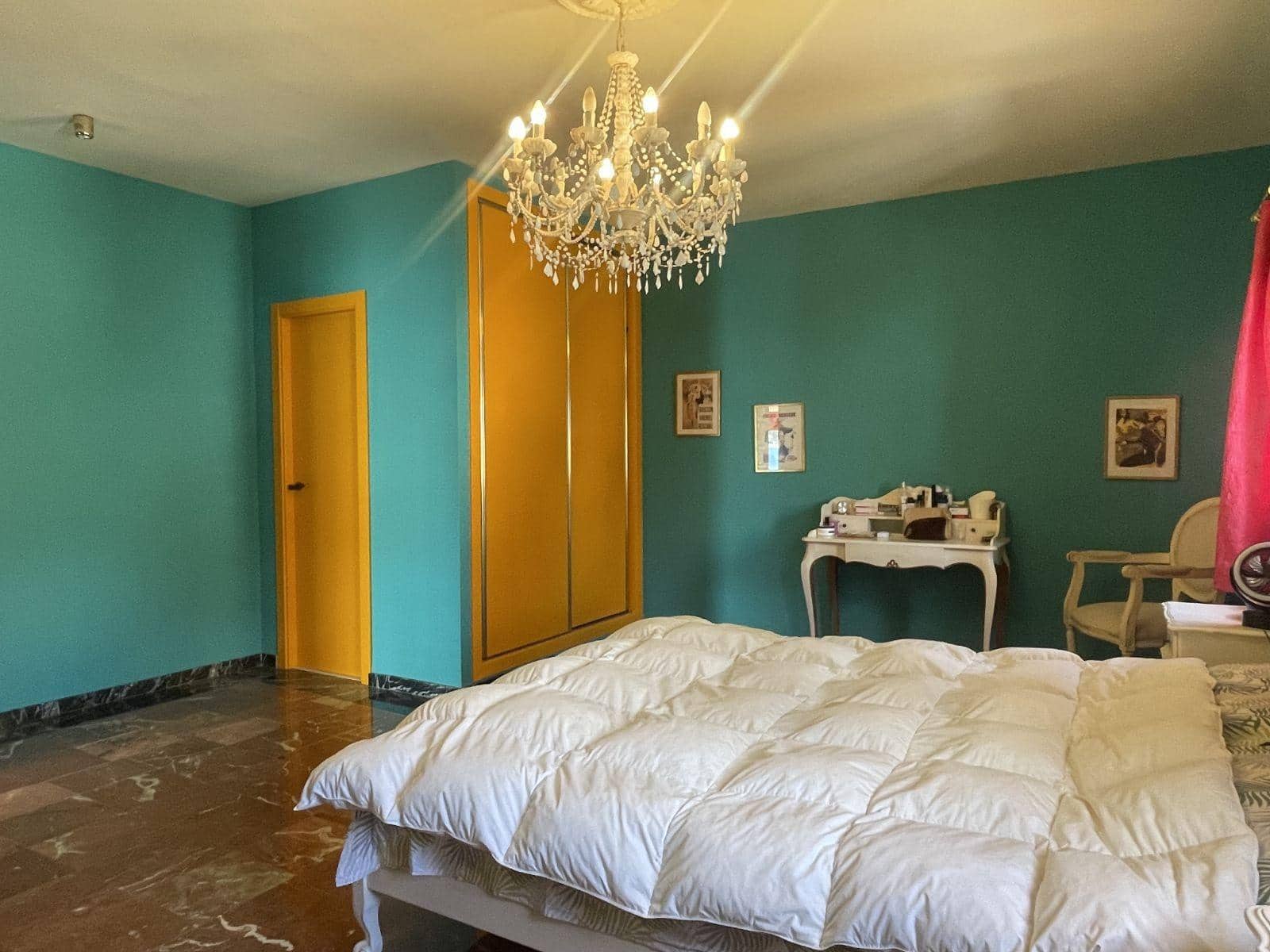 5 soveværelse Villa til salg i Benidorm med garage - € 2.495.000 (Ref: 8894858)