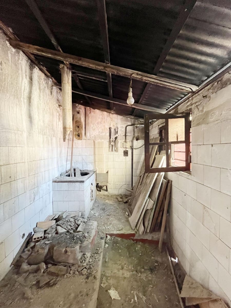 Hus till salu i Valencia stad - 750 000 € (Ref: 8895340)