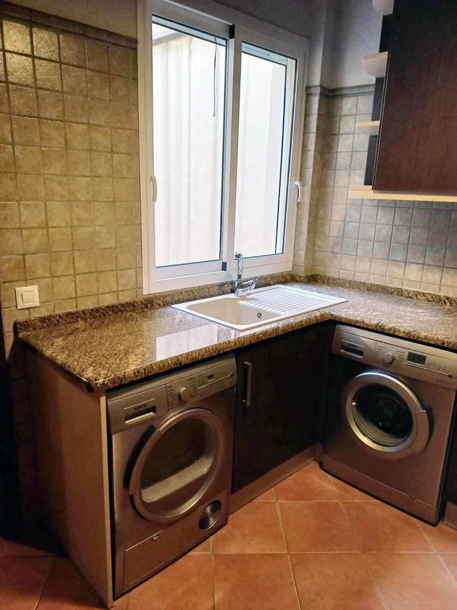 4 sovrum Lägenhet till salu i Denia - 456 000 € (Ref: 8950475)