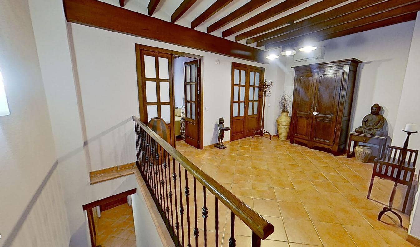 4 sovrum Lägenhet till salu i Denia - 456 000 € (Ref: 8950475)