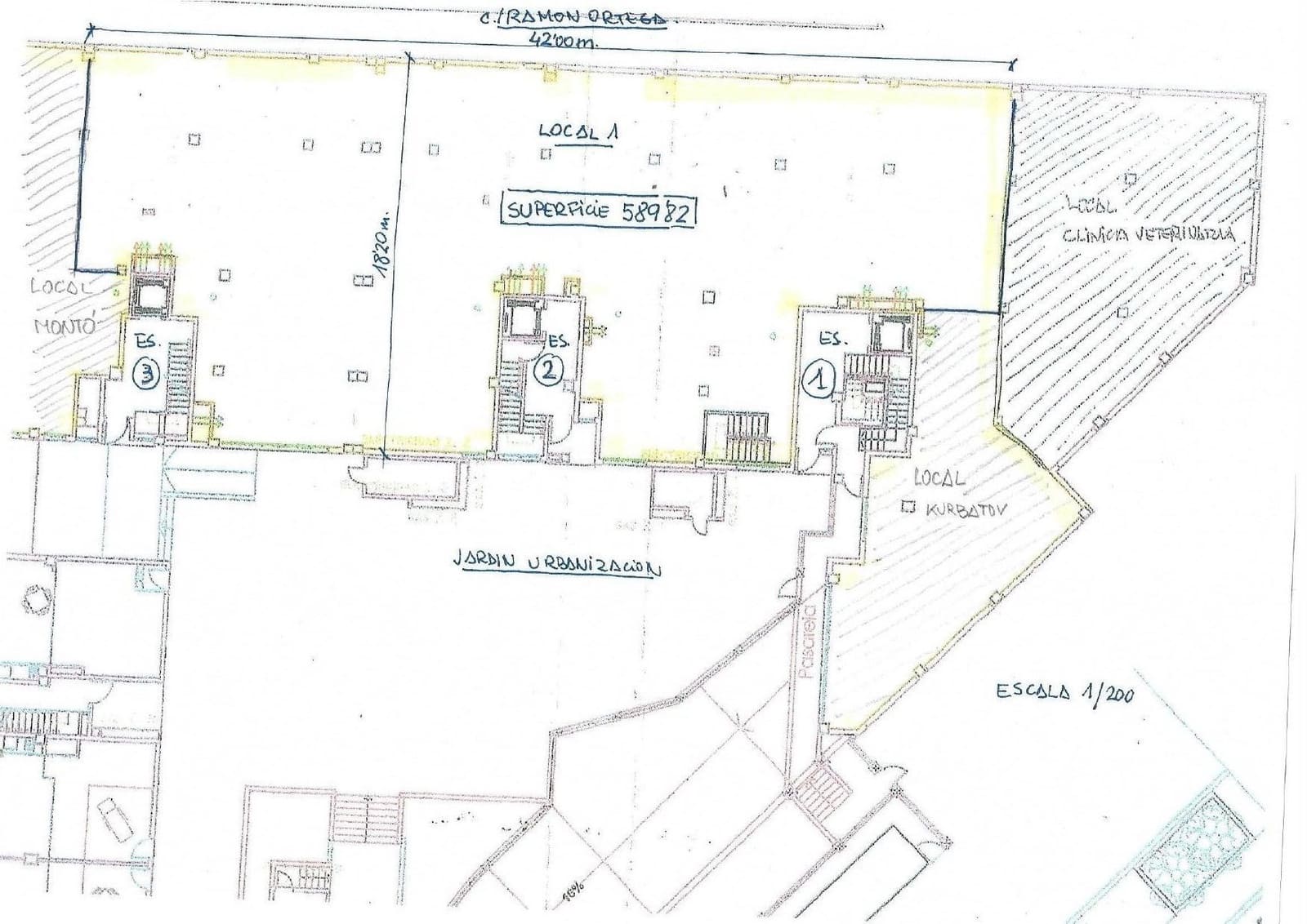 Local Commercial à louer à Denia - 4 000 € (Ref: 8957262)