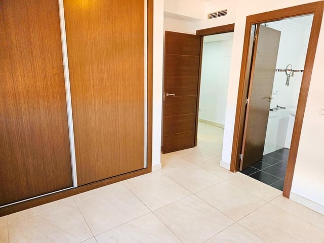 3 soverom Leilighet til salgs i Centro Urbano, Dénia med garasje - € 269 000 (Ref: 8979322)