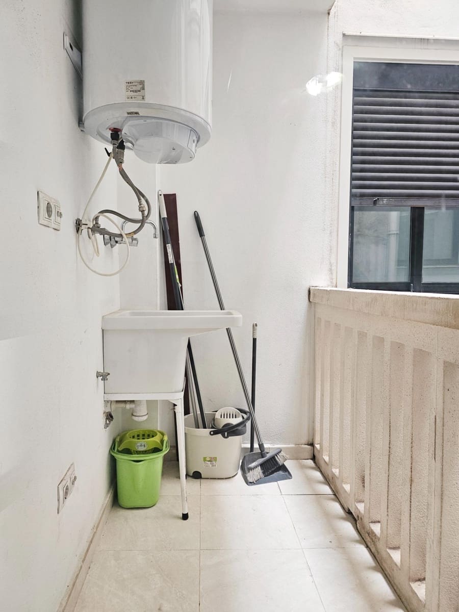 3 bedroom Flat for sale in Denia with garage - € 269,000 (Ref: 8979322)