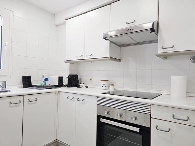 2 soverom Leilighet til leie i Les Bovetes - La Felicidad, Dénia med svømmebasseng garasje - € 850 (Ref: 8982492)