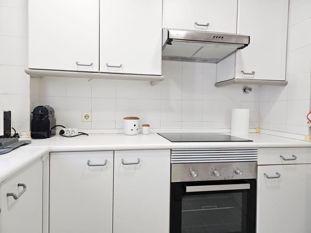 2 soverom Leilighet til leie i Les Bovetes - La Felicidad, Dénia med svømmebasseng garasje - € 850 (Ref: 8982492)