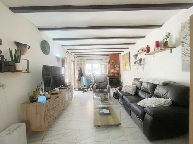3 soveværelse Rækkehus til salg i Les Bassetes - El Marjal, Dénia - € 269.000 (Ref: 9017189)